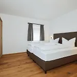 Salzburgblick Bed and Breakfast