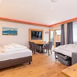 Bed and Breakfast Salzburgblick 3*