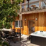 Bed and Breakfast Salzburgblick 3*