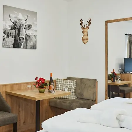 Bed & Breakfast Salzburgblick Ainring