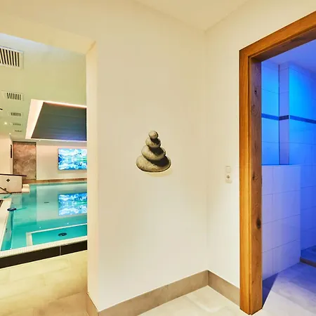 Salzburgblick Bed & Breakfast *