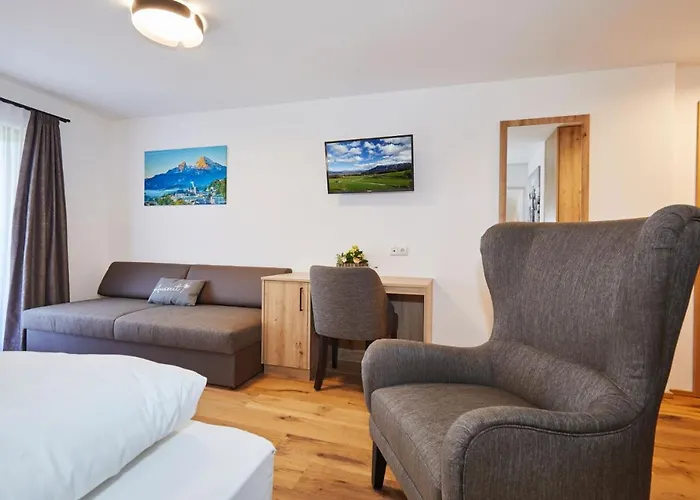 Salzburgblick Bed & Breakfast Ainring