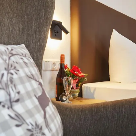 Nocleg ze śniadaniem Salzburgblick 3*