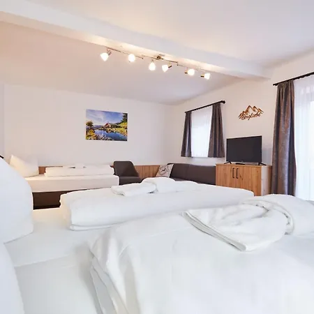 Nocleg ze śniadaniem Salzburgblick 3*