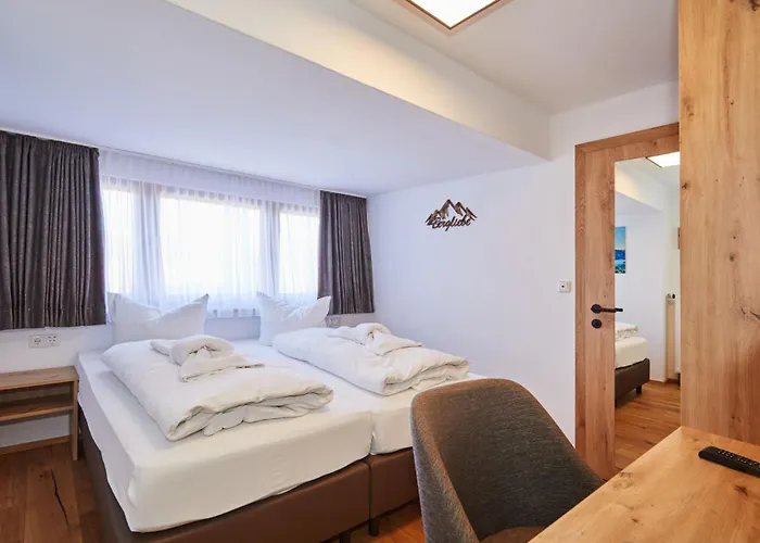 Salzburgblick 3* 아인링